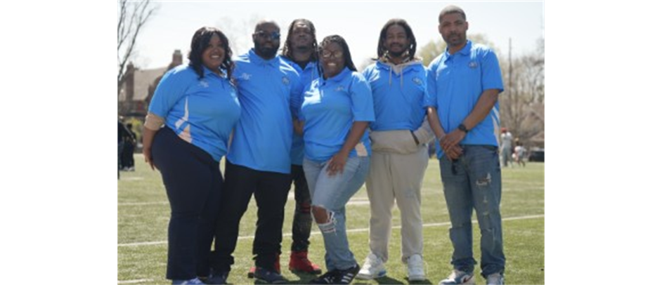 2025 FLAG FOOTBALL COACHES AND TEAM MOMS