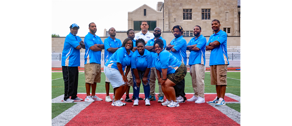 Tab Sharks Staff and Reggie Martin (New Rec Director)!